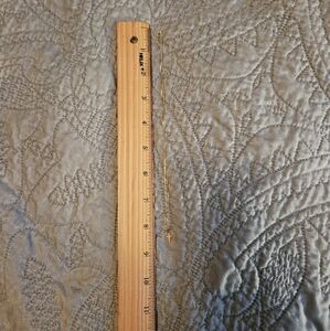 10k yellow gold box chain necklace with cross pendant